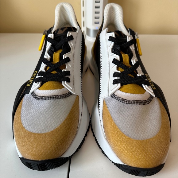 Mens Fendi Flow Shoe - New Condition - Picture 2 of 4